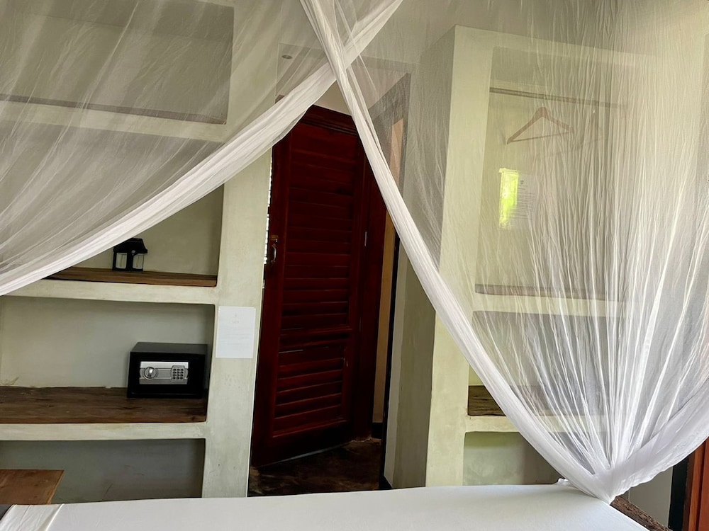 Baobab Bungalows