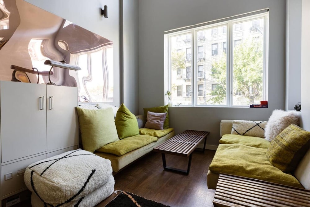 Dekalb by Rove Travel Duplex Loft w Terrace