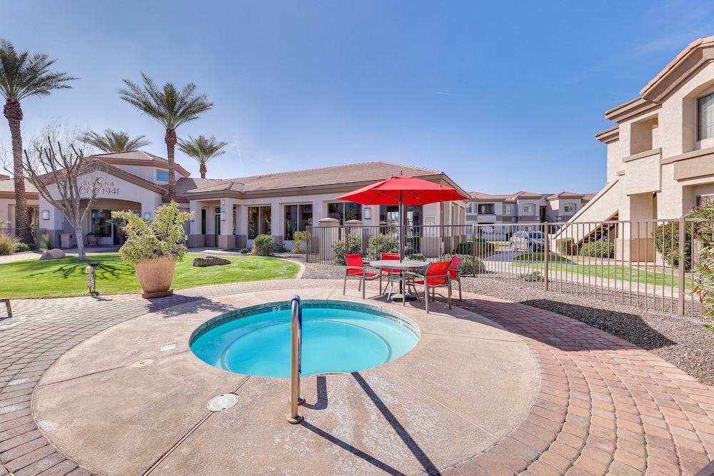 First-floor Condo w/ Pool Access in Mesa!