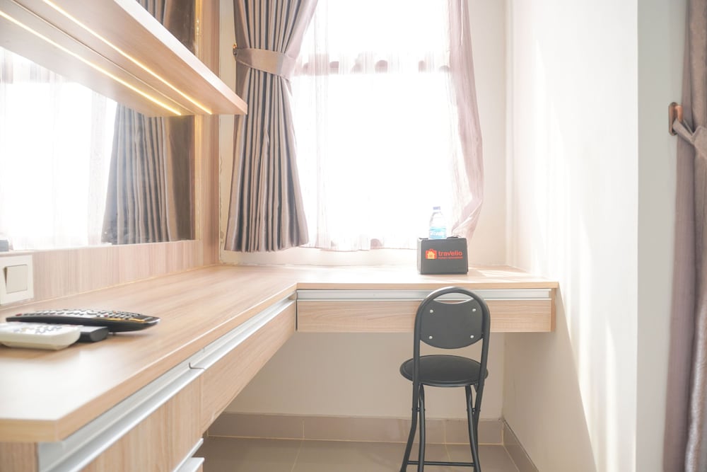 Simply Look Studio Transpark Cibubur Apartment, Depok - 9
