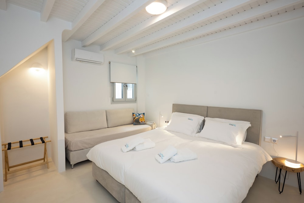 CAVO BLUE VILLAS