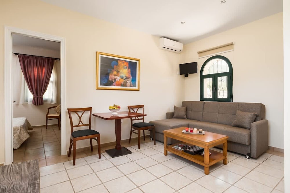 Corfu Villa Liostasi - Gaia Poolside Retreat