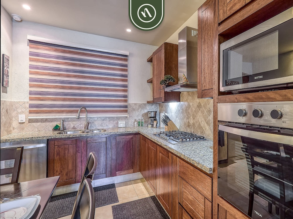 V166 106 in Jalisco With 1 Bedrooms and 1 Bathrooms