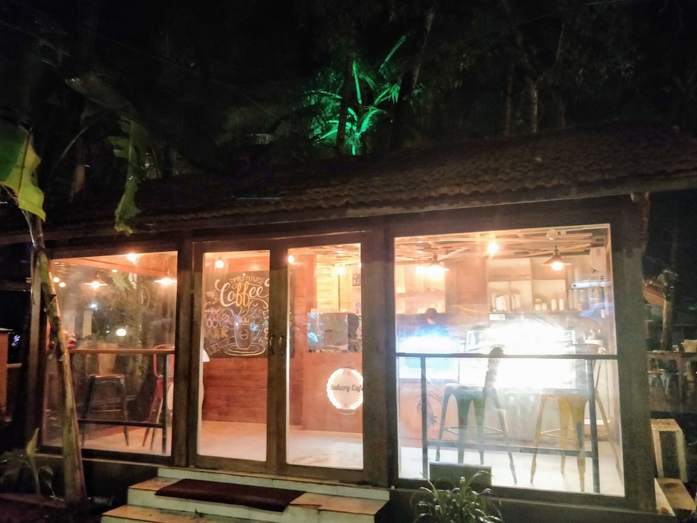 Mandrem Village Resort