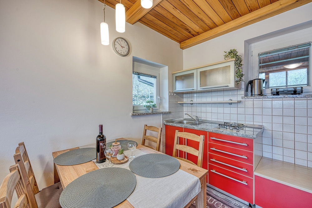 Lovely Cottage Tilka