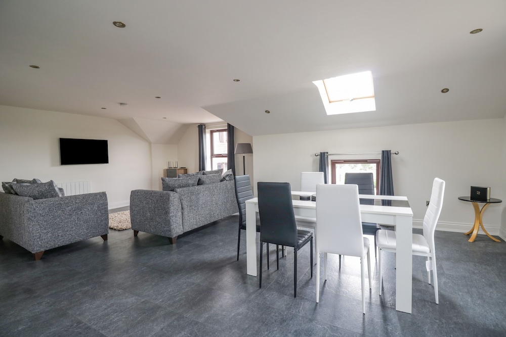 The Annexe, Melbourne House
