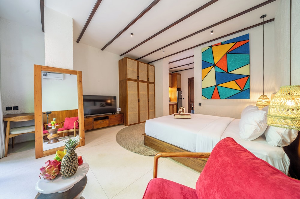 Sacred Jungle by EVDEkimi Ubud – Modern Villas and Apartments with Kitchens, Pools, & Personalized Concierge Service