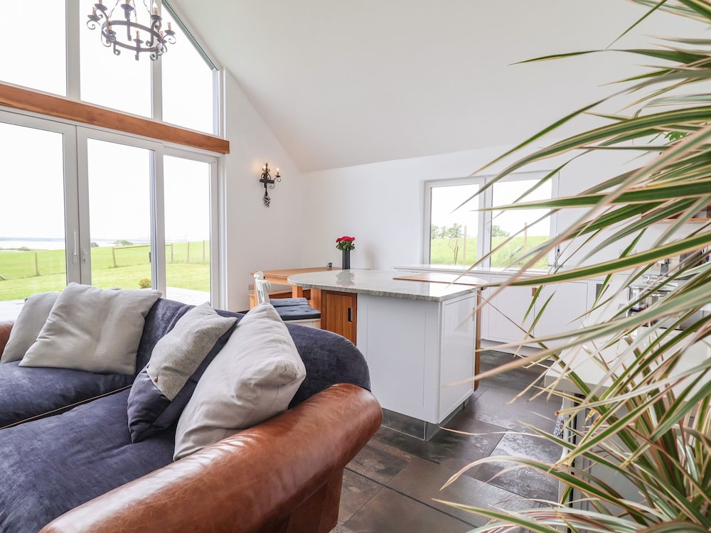 Polly's Annexe