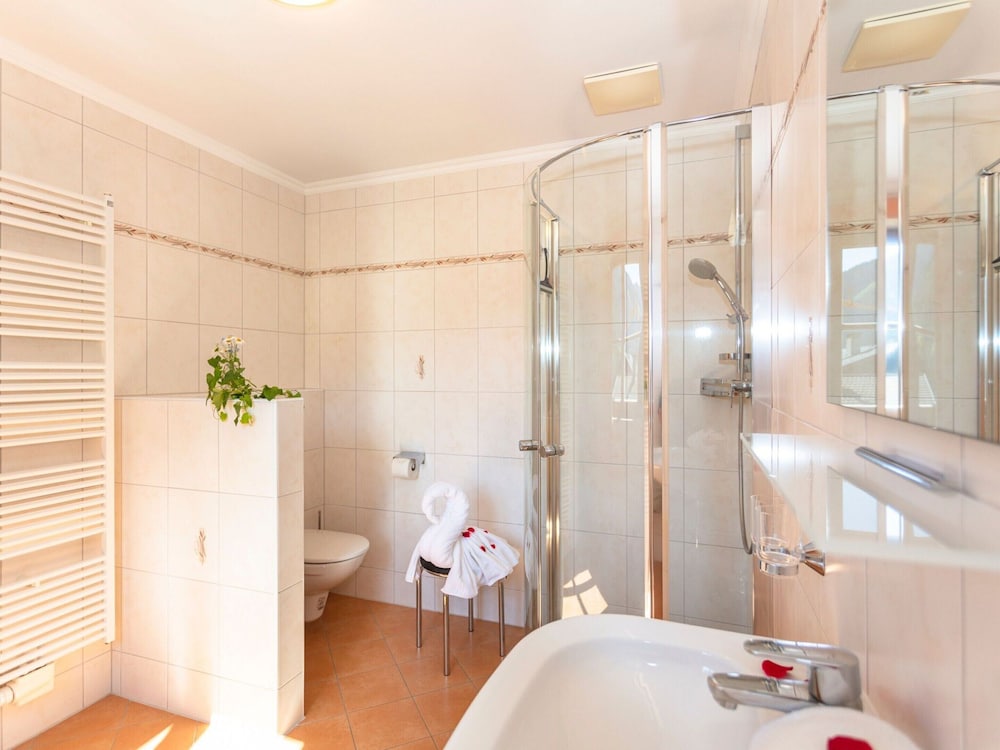 Elegant Apartment in Saalbach-hinterglemm Near Ski Bus