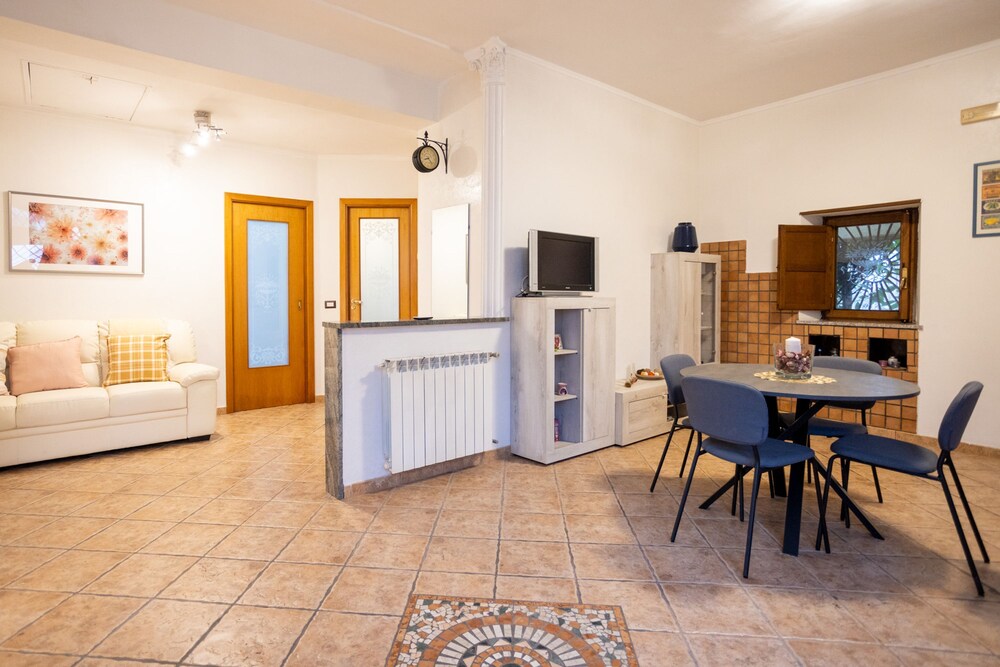 La Casa di Daeny in Naples