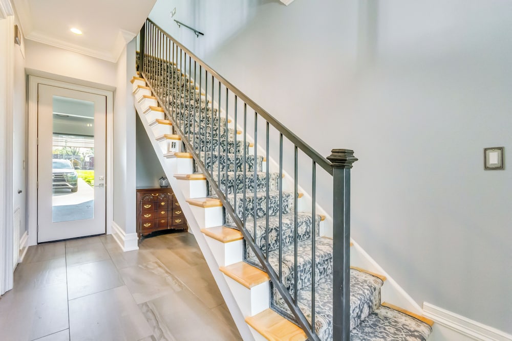 2 Mi to Little Rock River Market: Walkable Getaway