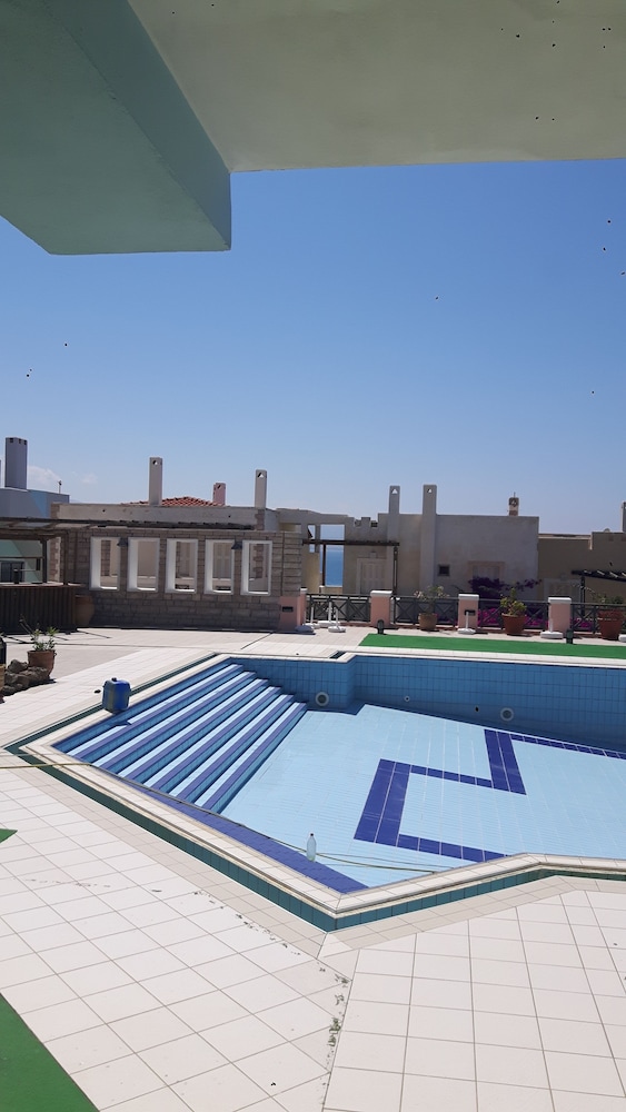 Dionysos Authentic Resort & Village