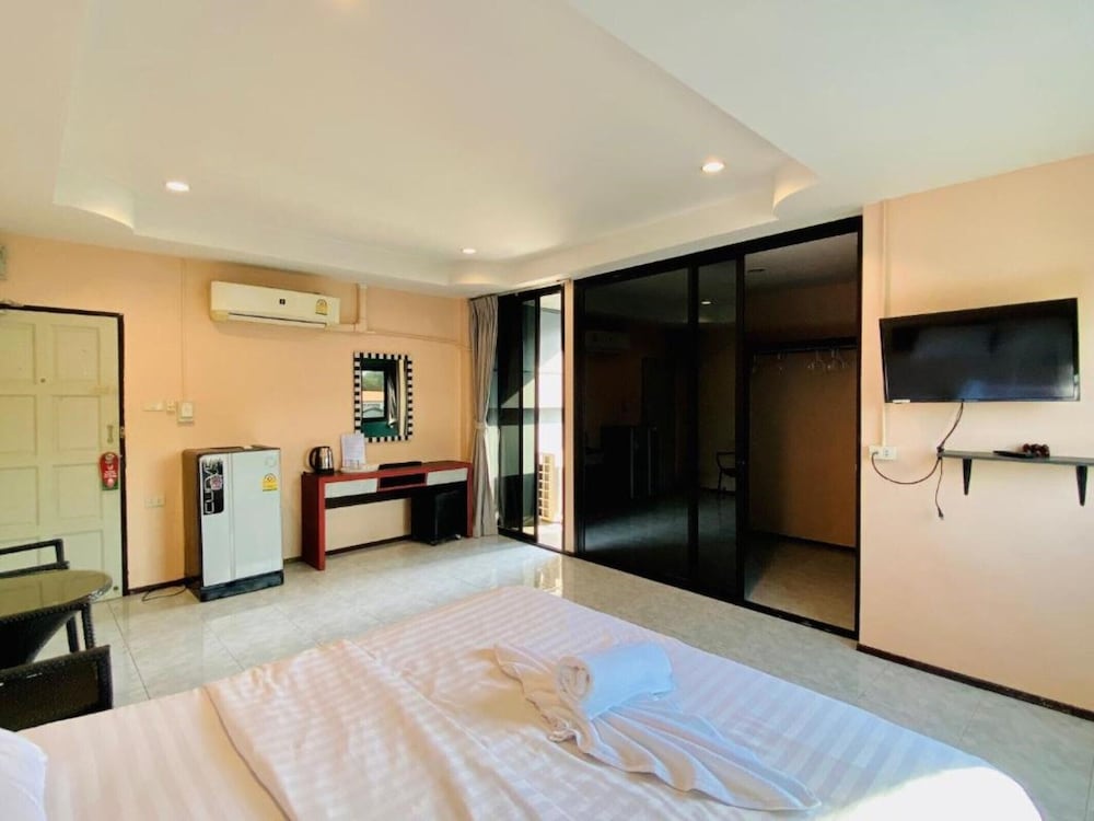 Apartment X5 view 4