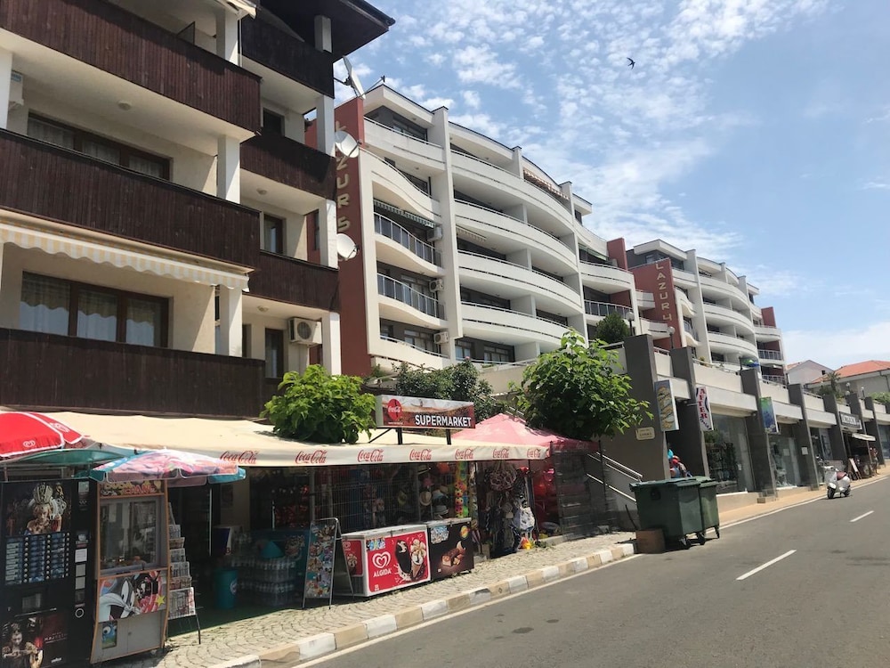 Lazur 5 Apartments