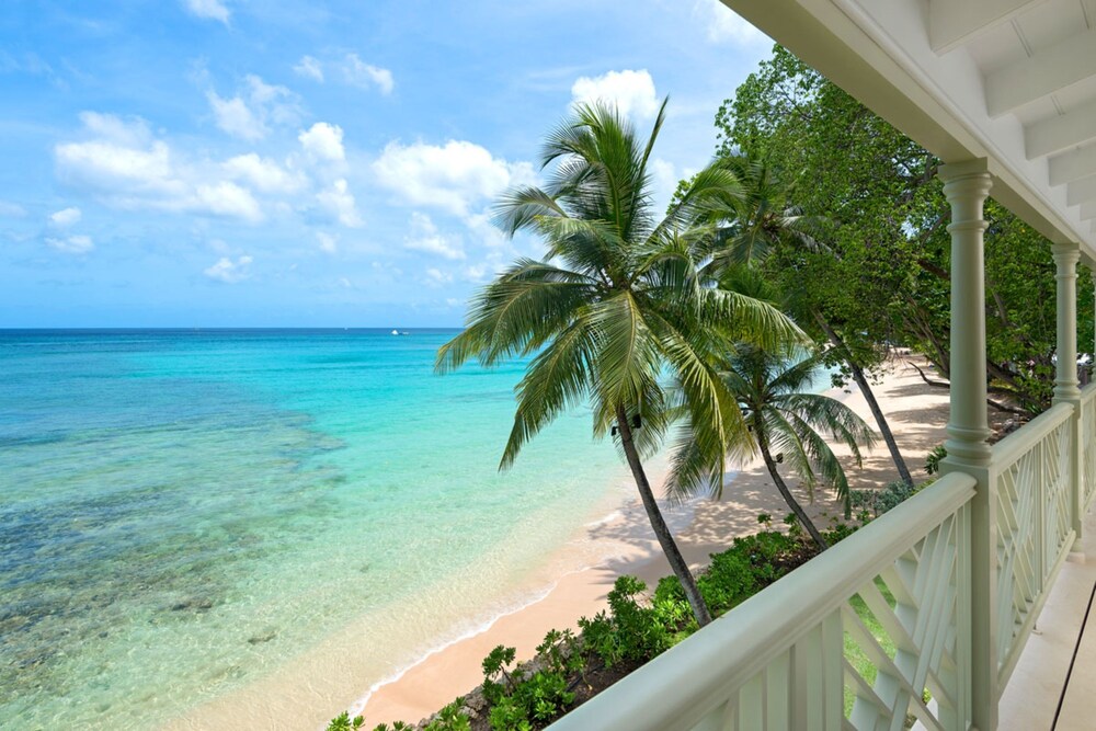 Hemingway House by Blue Sky Luxury view 3