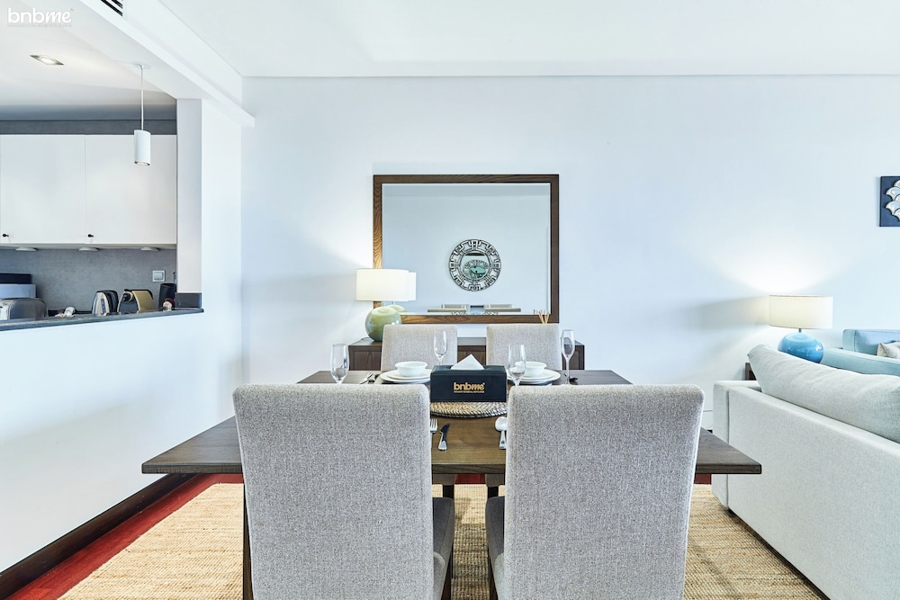 1B-Anantara-327 by bnbme homes