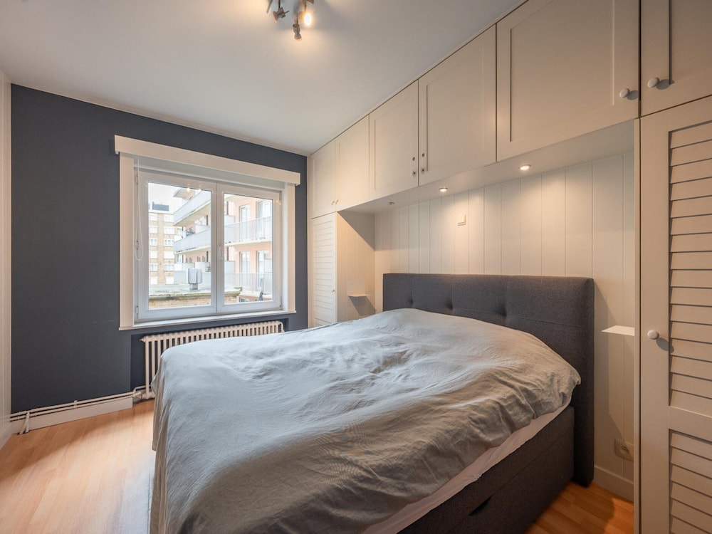 Apartment in Knokke Near Albert Beach