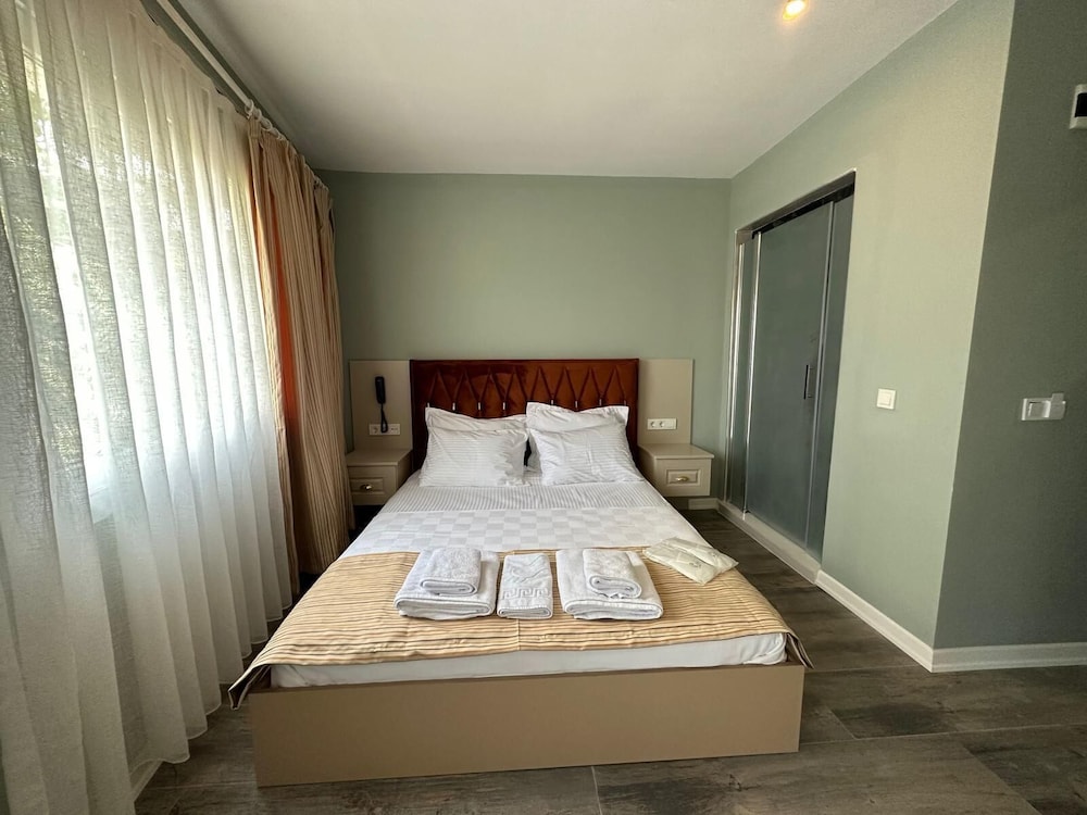 St945 Palas Otel - Image 13