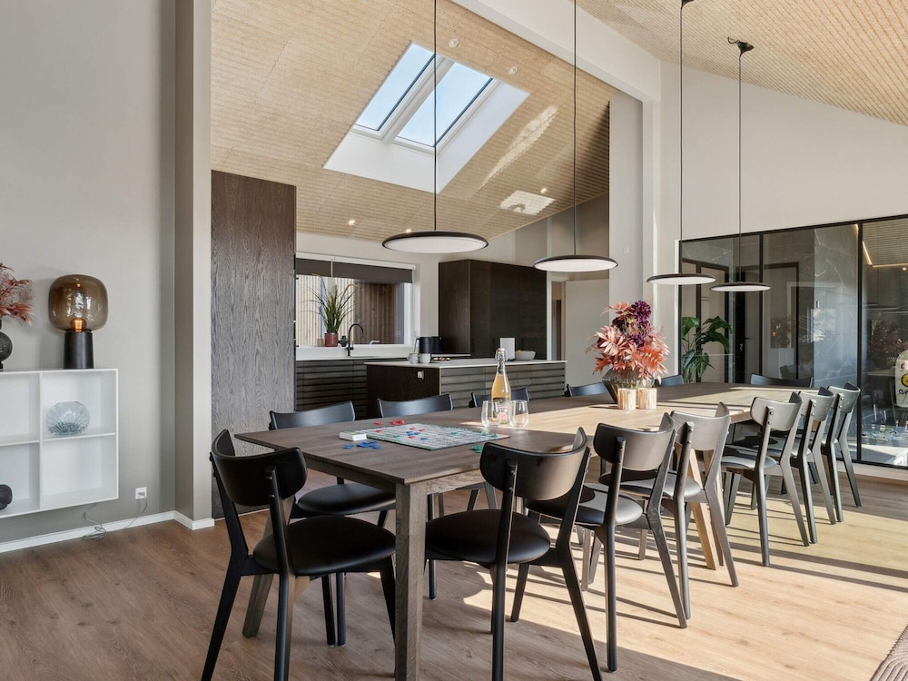 5 Star Holiday Home in Henne Beach
