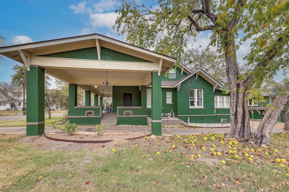 Great for Gatherings! Gem < 1 Mi to Dtwn Texarkana