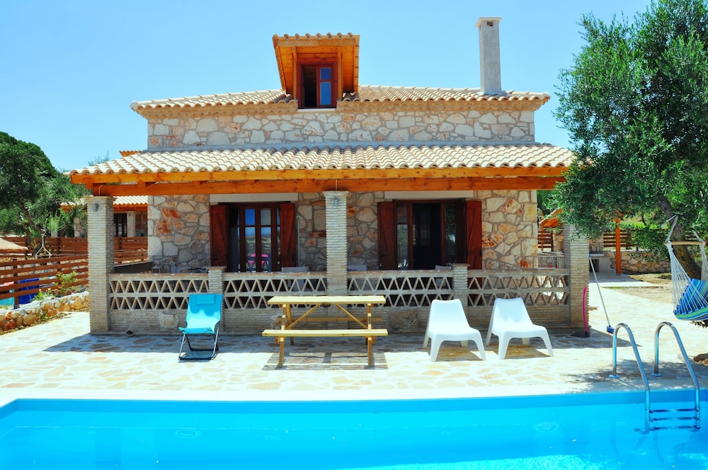 Alegria Villas