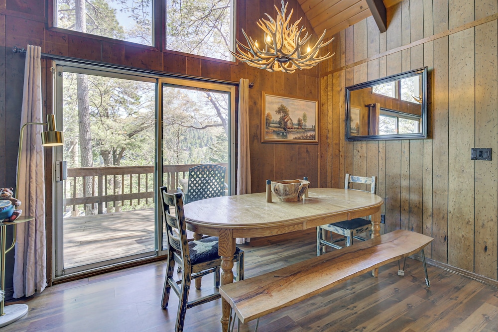 Chic Lake Arrowhead Retreat: 4 Seasons of Fun!