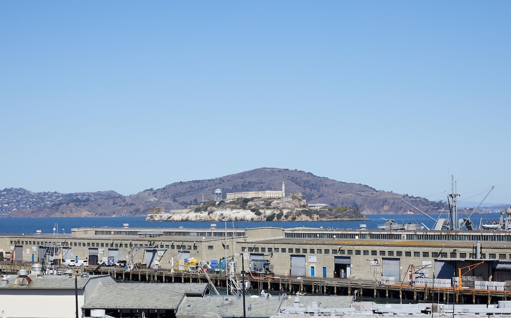 Kimpton Alton Fisherman's Wharf by IHG 68