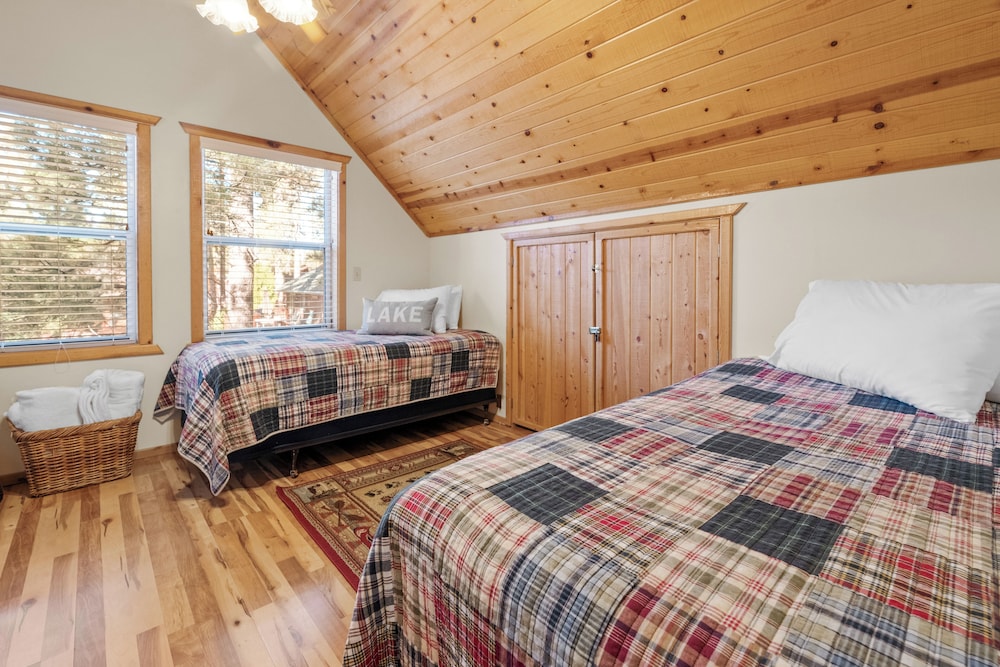 Cubs Cabin