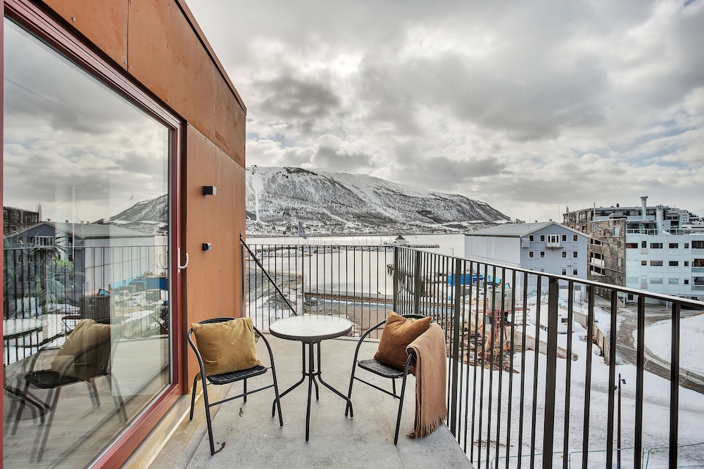 Hotel Bjørvika Apartments Vervet Tromsø - Image 1