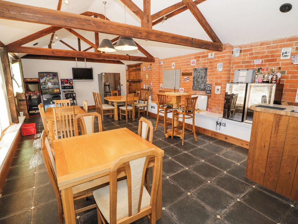 Hill House Farm