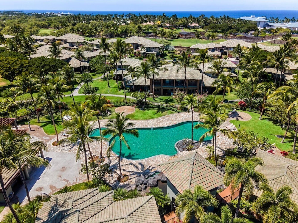 Luxurious View Corner Townhome - Great Views - VIP Beach Pass - Vrkcv
