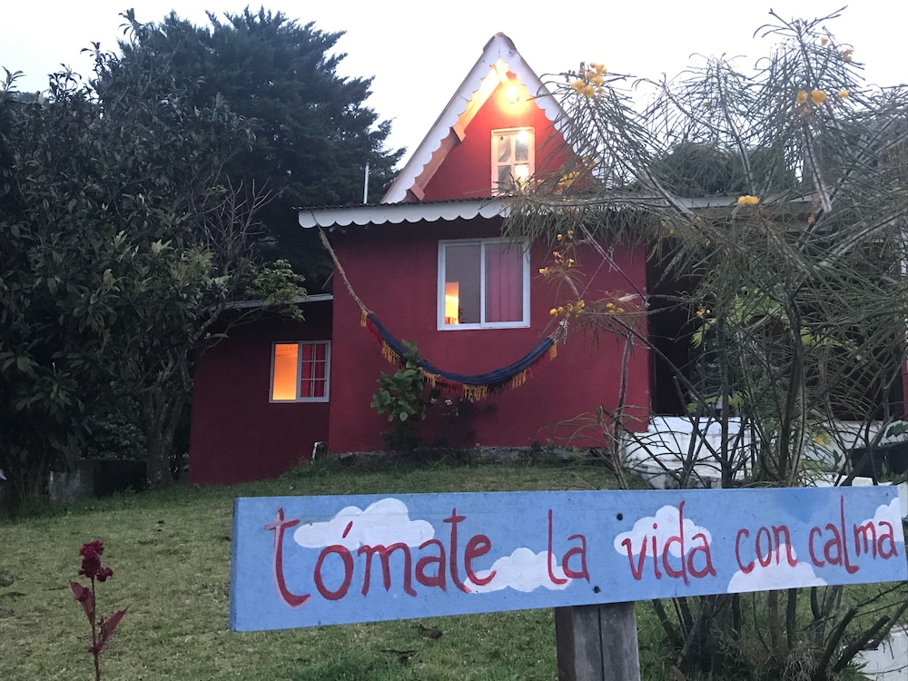 La Petite Maison Cabañas & Hostal