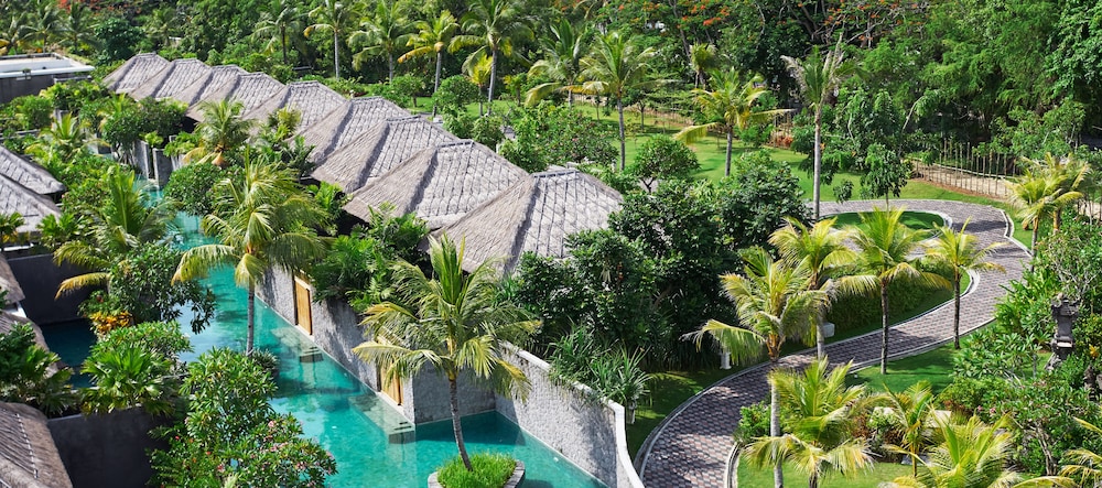 MERUSAKA Nusa Dua