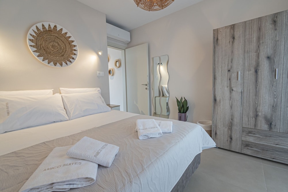 Amico Suites 1 by Rentals Pro - Nea Moudania