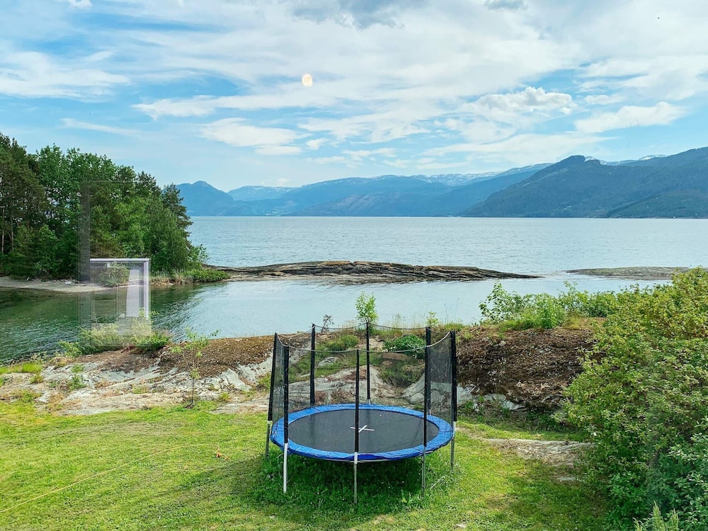 Seaside Serenity in Hardangerfjord-by Traum view 3