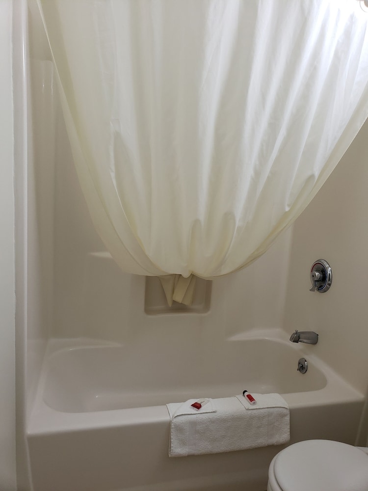 Super 8 by Wyndham Valentine NE