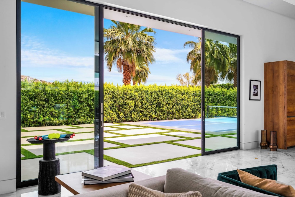Sleeps 54 3 Luxury Villas w/ Pool + Spa, Pickleball Bravo by Avantstay