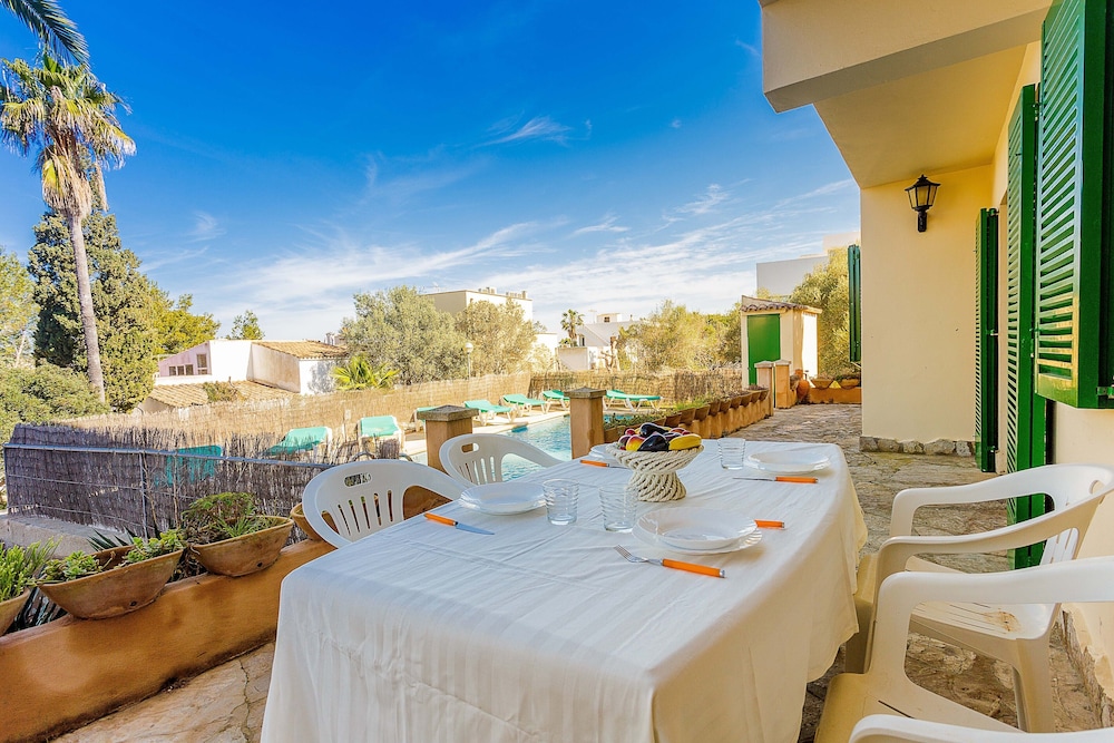 Porto Colom, Villa With Pool x 10 People photo 4