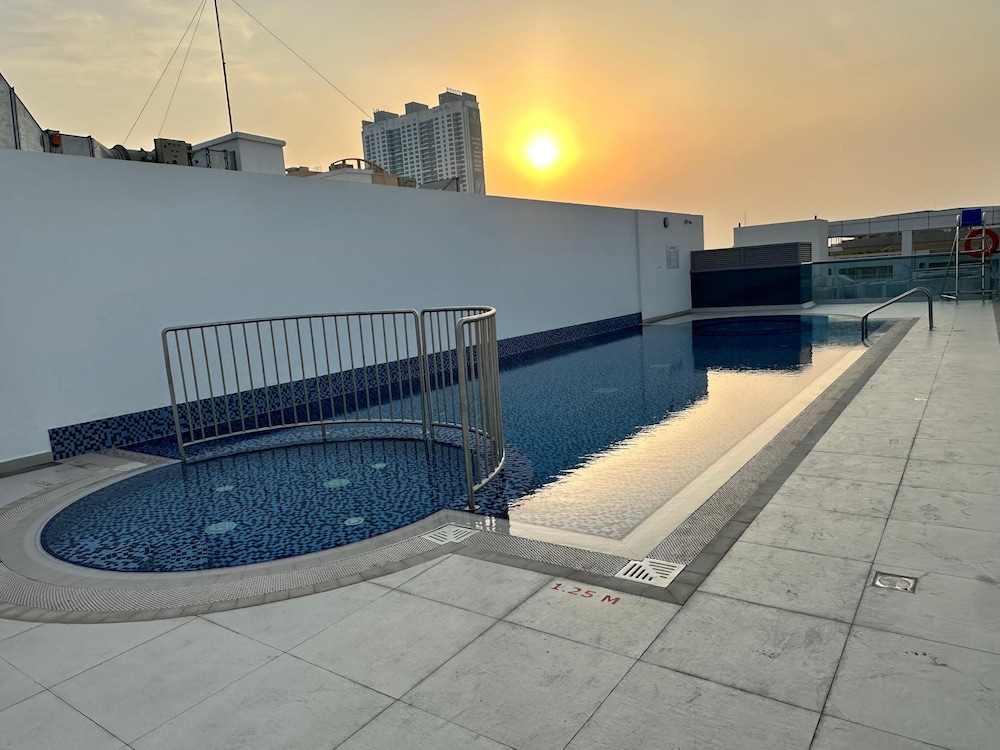 Stay Inn Albarsha by PHM