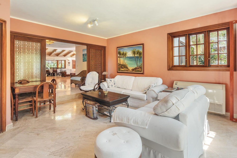 Villa Nearby Minitas w Poob bbq in Casa de Campo