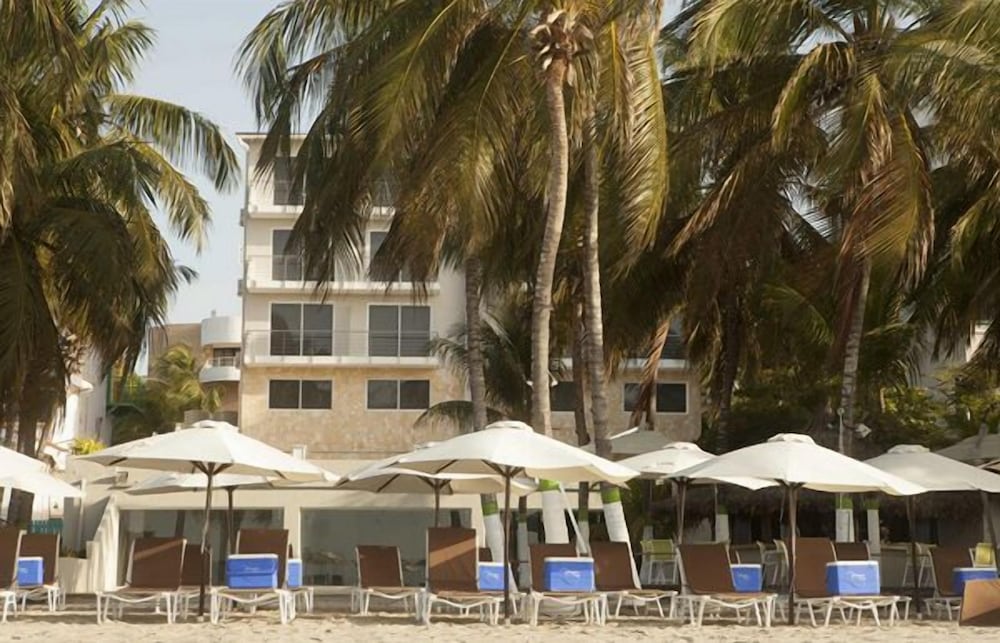 Yaque Beach Hotel