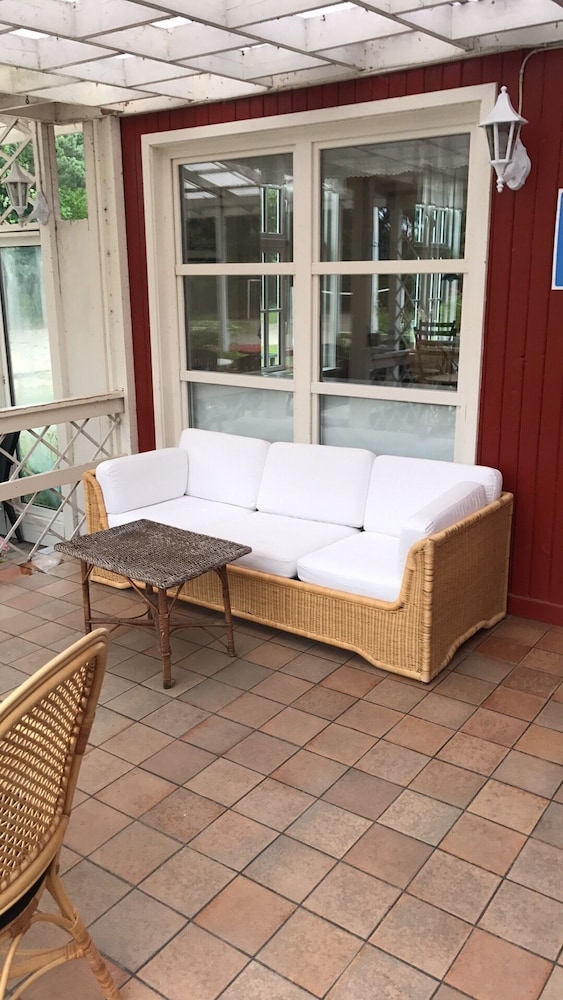 Rønne Vandrerhjem - Hostel