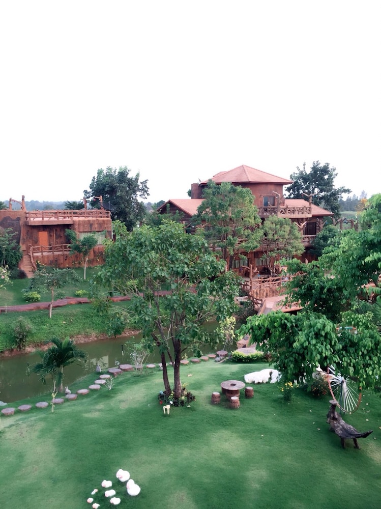 Timberland and Fruit Resort