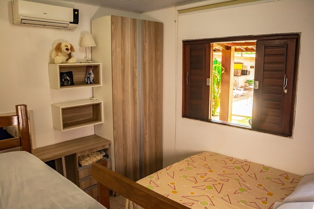 Casa em Cond Fechado em Barra de Santo Ant nio AL