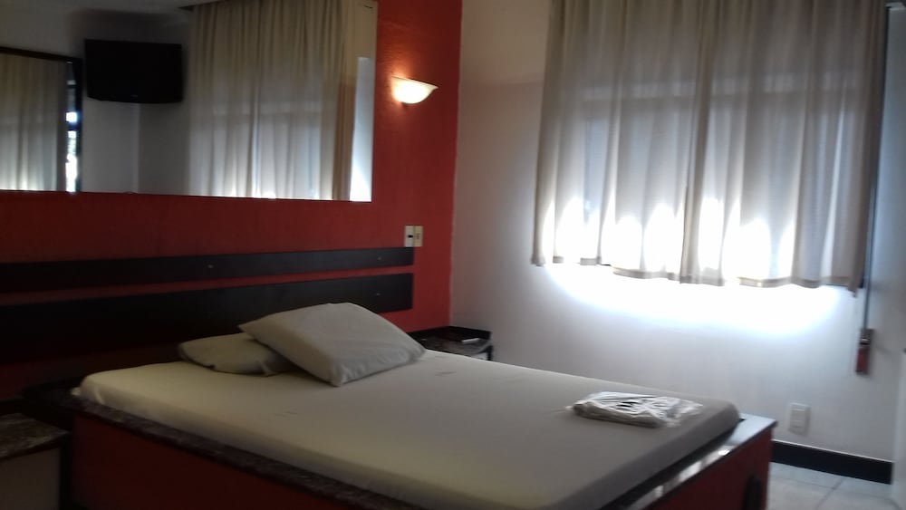 Motel dos Arcos