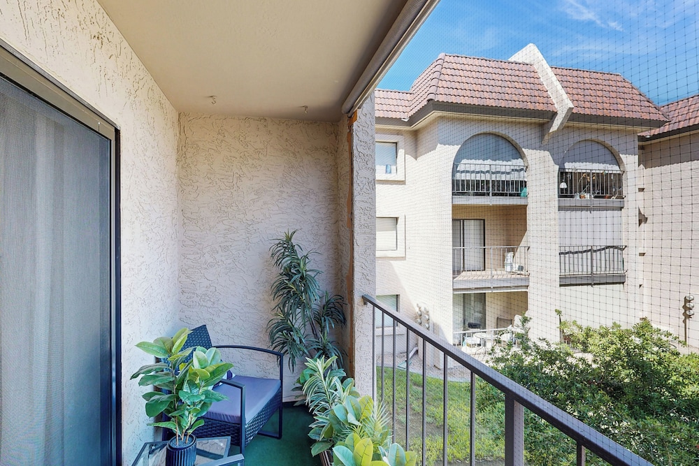 55+ Condo w/ Balcony & Mtn Views, Shared W & D
