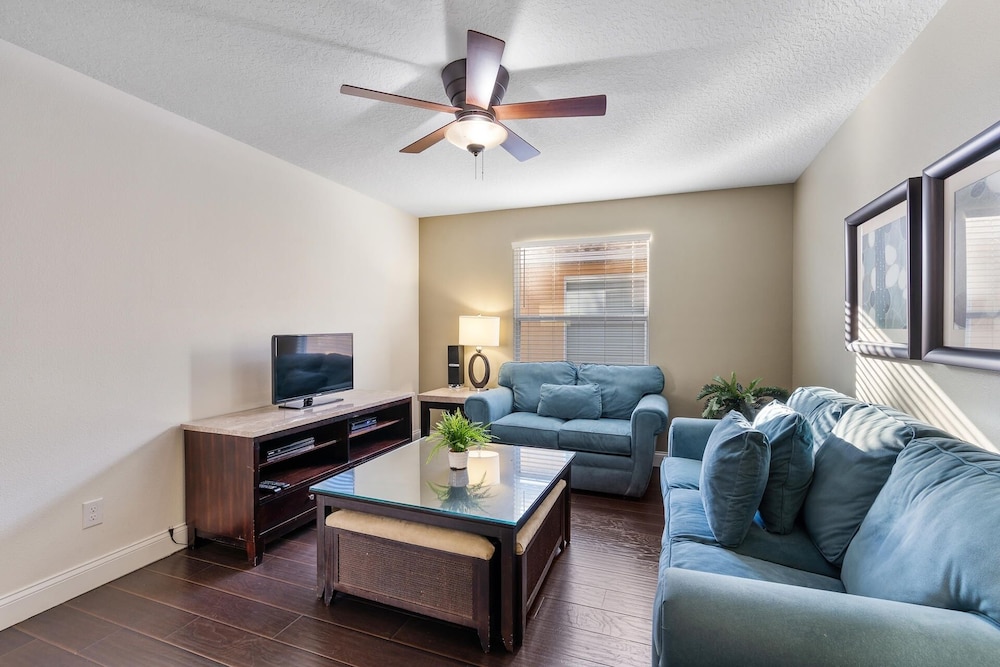 Paradise Palms Resort 6 Bedroom Home with Game Room 6 Home
