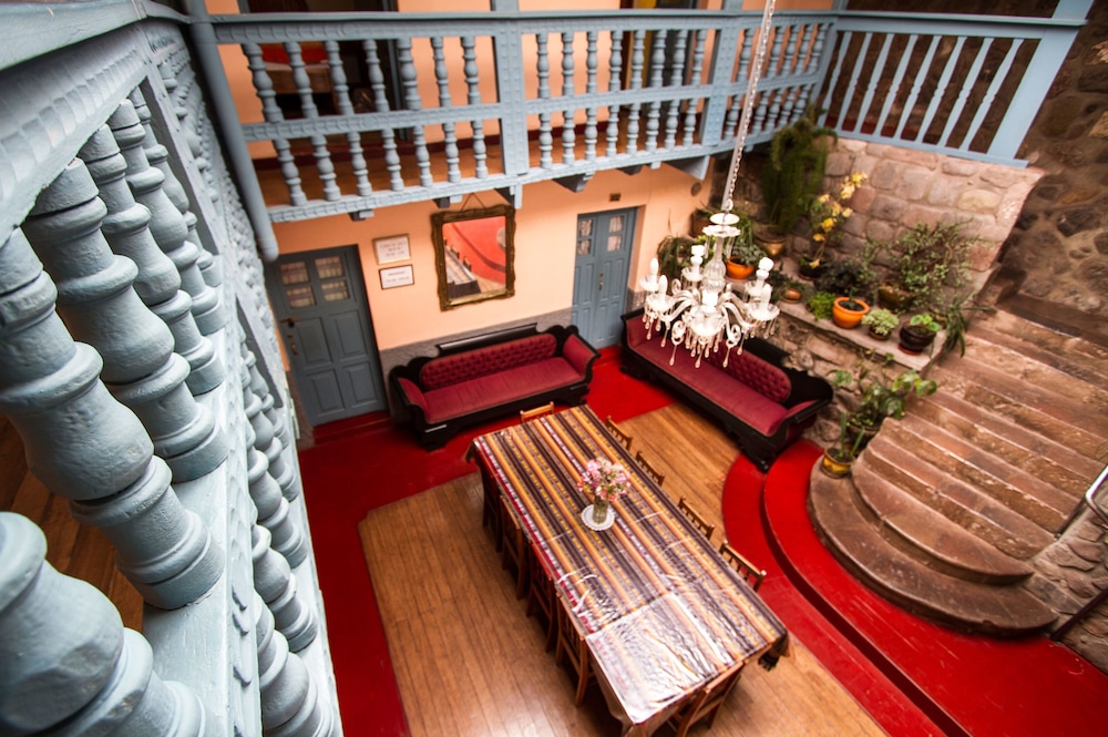 Hostal Suecia I