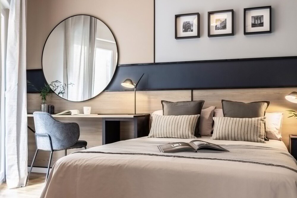 Elton - 1 Bedroom in Chueca