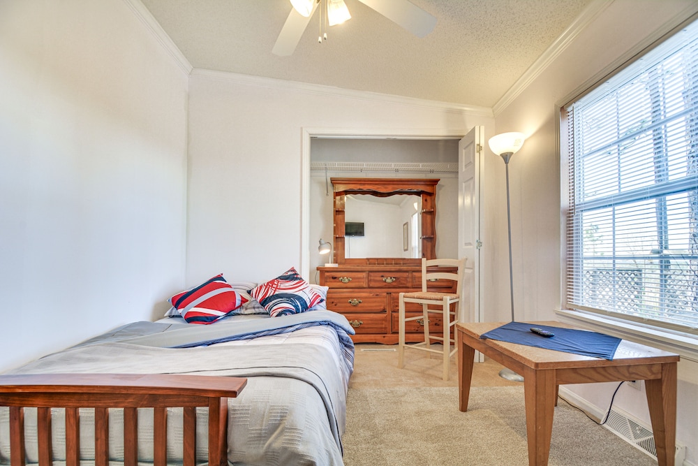 Tranquil Cameron Getaway: 18 Mi to Fort Liberty - Property Image 4